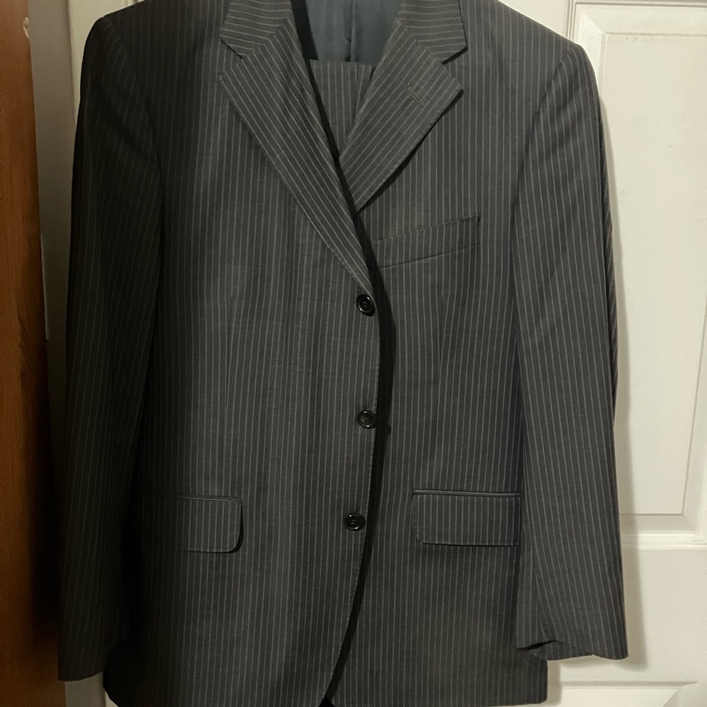 Elegant Charcoal Pinstripe Men's Suit